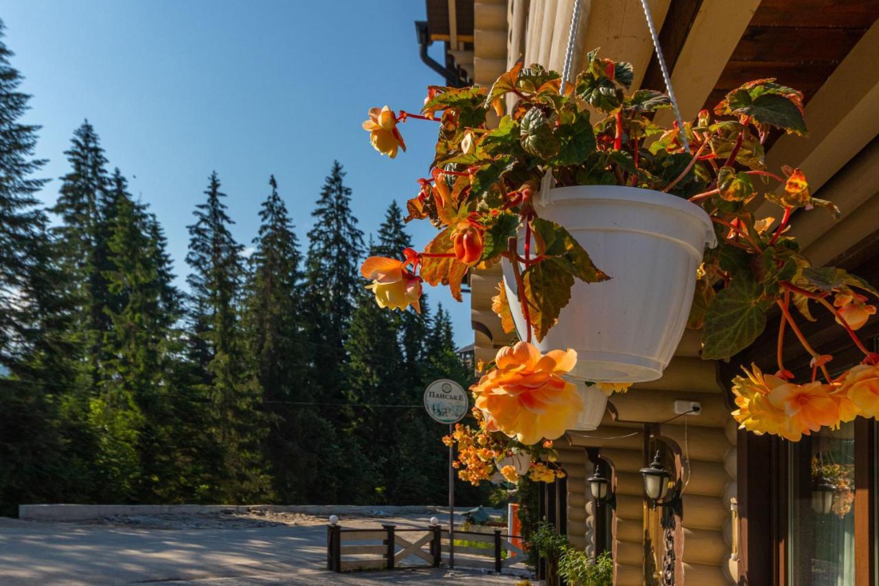 Guest House Turda Bukovel Eksteriør bilde