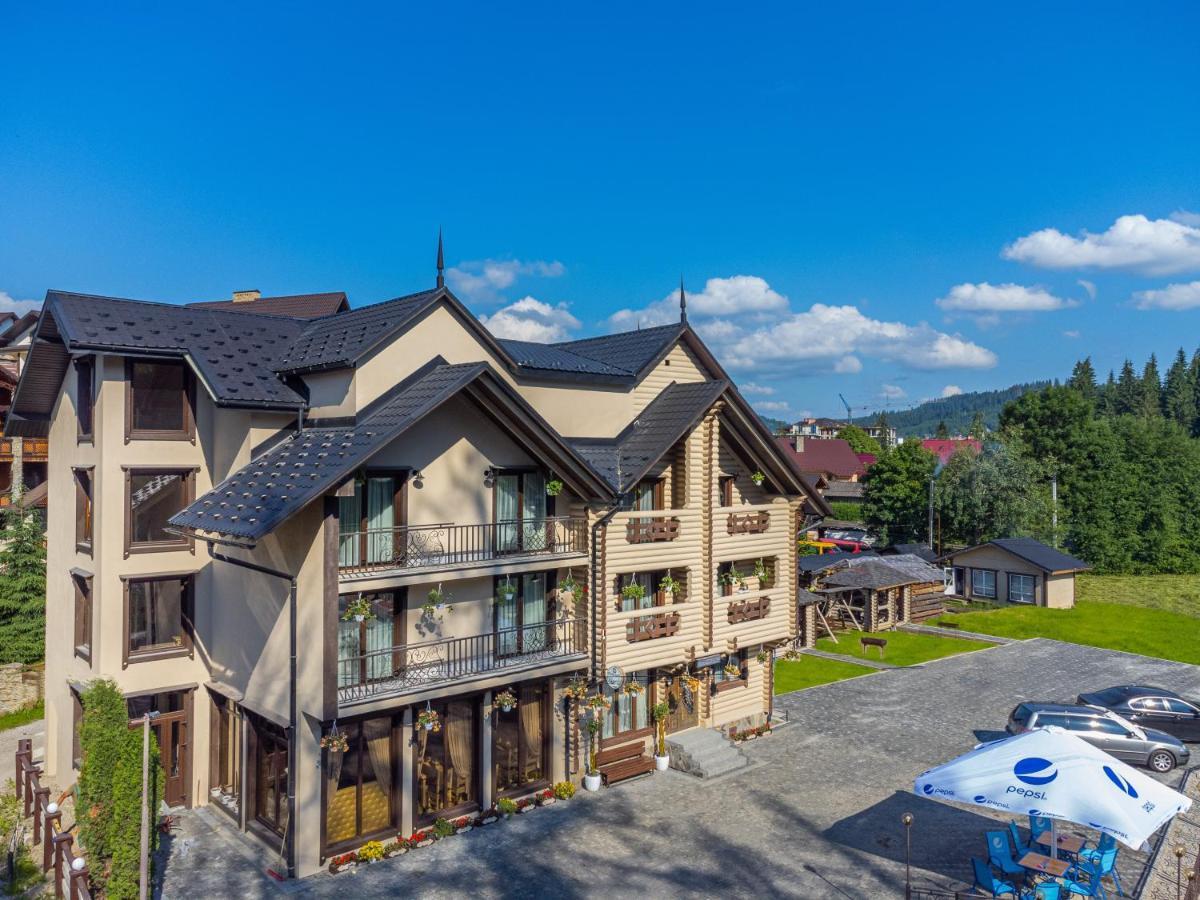 Guest House Turda Bukovel Eksteriør bilde