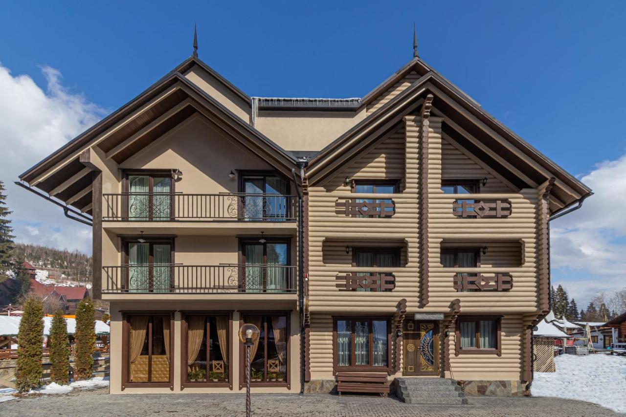 Guest House Turda Bukovel Eksteriør bilde