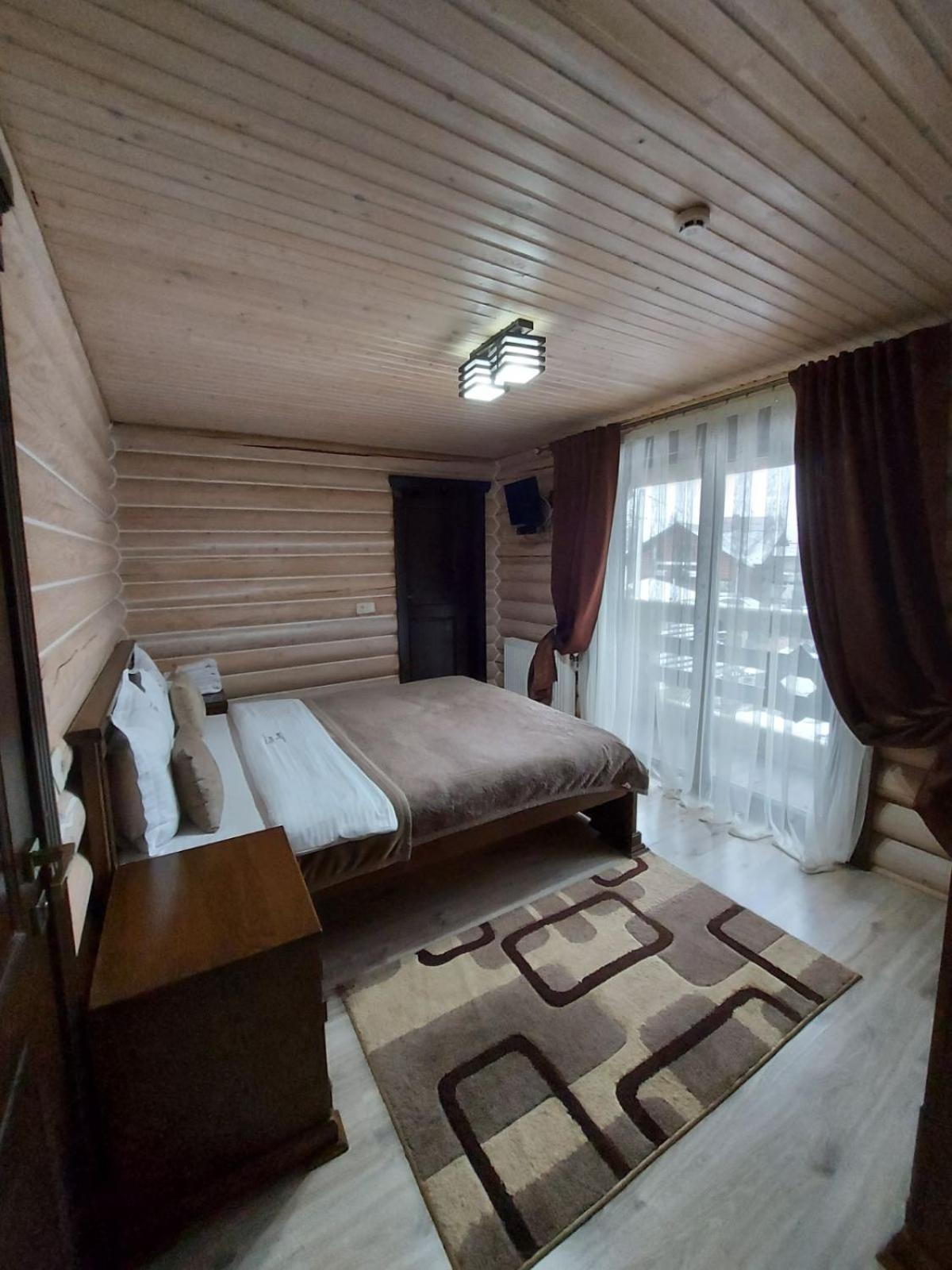 Guest House Turda Bukovel Eksteriør bilde